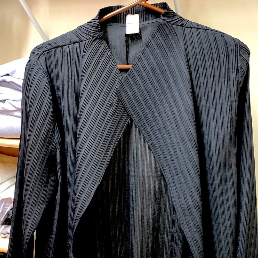 Chicos size 2 Travelera jacket